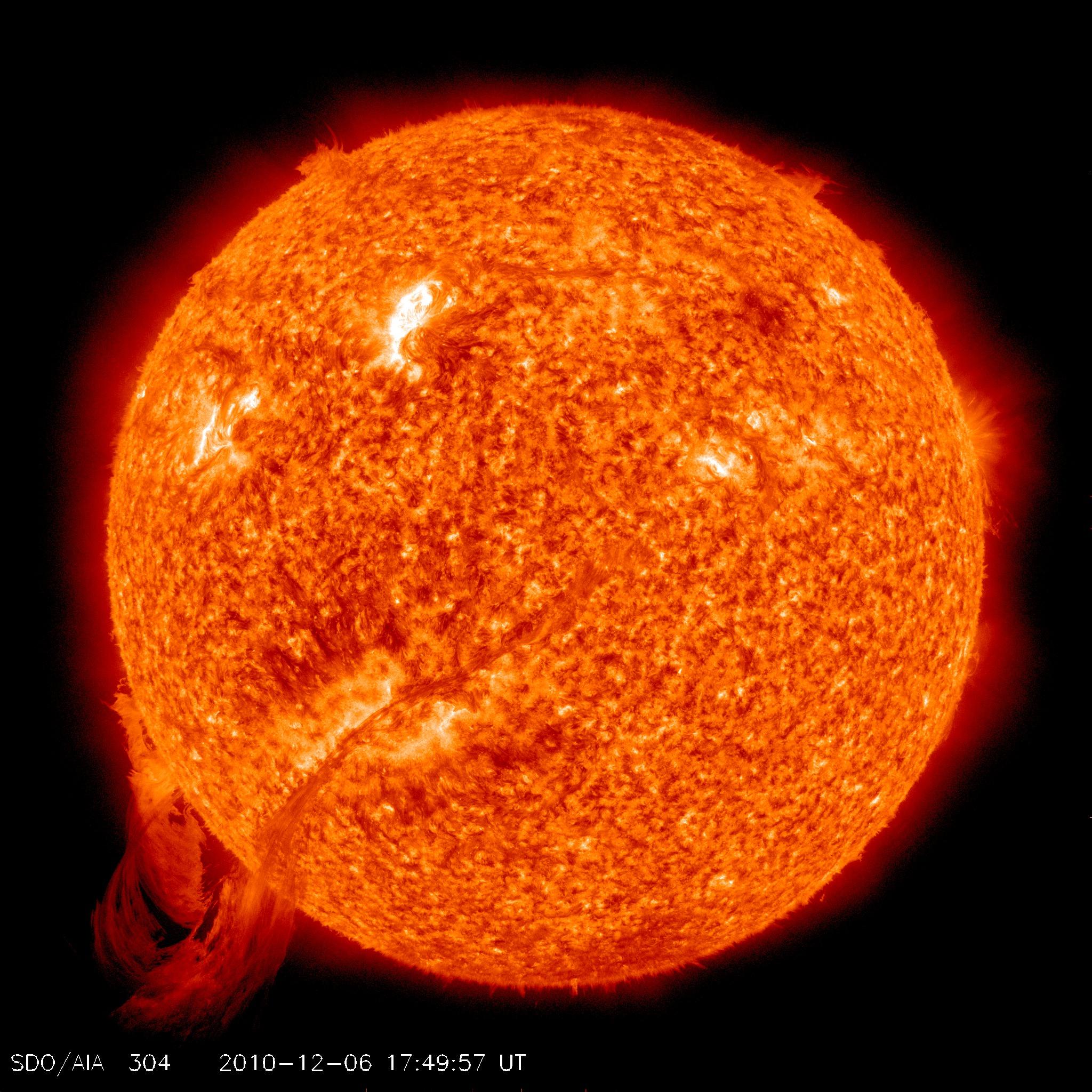 Enorme prominencia solar Enorme prominencia solar
