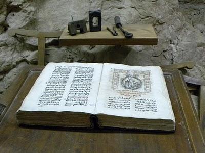 LIBANO: EL VALLE SAGRADO DE QADISHA LIBANO: EL VALLE SAGRADO DE QADISHA