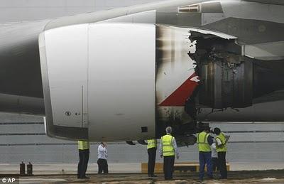 GRANDES ACCIDENTES AEREOS: ¡EXPLOSION EN PLENO VUELO!, EL PRIMER INCIDENTE GRAVE EN UN AIRBUS A380 EN EL VUELO 32 DE QANTAS.