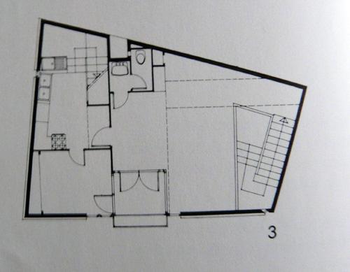 Un amigo responde (apunte desde la tierra del viento) Un amigo responde (apunte desde la tierra del viento)