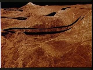 ¿Podrían agricultores espaciales cultivar en otros planetas? Superficie de Venus, generada por computador