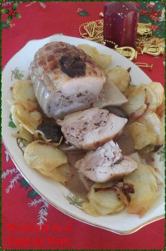 Pechuga de pavo rellena de castañas Pechuga de pavo rellena de castañas