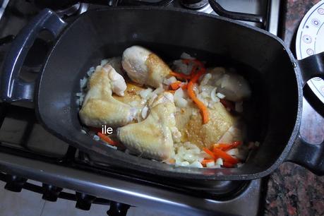 Pollo y papas o patatas a la cacerola Pollo y papas o patatas a la cacerola