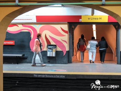 Arte en el subte (metro) de Buenos Aires IMG_0062