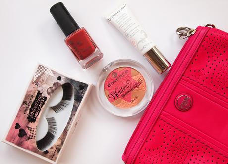 Esenciales de Belleza Esenciales de Belleza