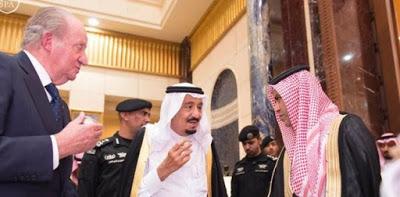 Arabia Saudí, hundida en la represión, homenajea al rey Juan Carlos.