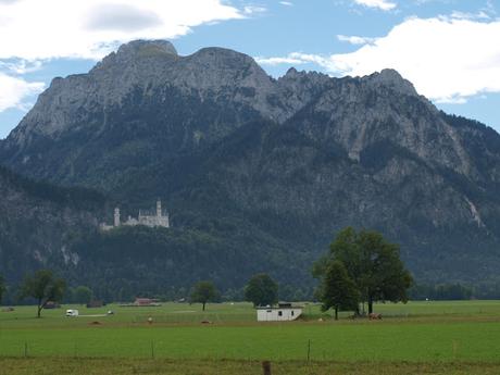 Castillo de Füssen, fotos y mapas para llegar a la tienda de entradas y autobús del castillo.