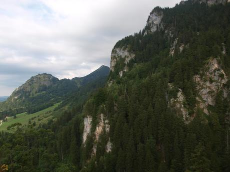 Castillo de Füssen, fotos y mapas para llegar a la tienda de entradas y autobús del castillo.