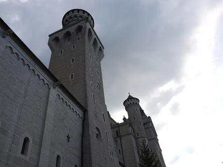 Castillo de Füssen, fotos y mapas para llegar a la tienda de entradas y autobús del castillo.