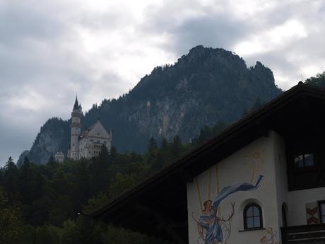 Castillo de Füssen, fotos y mapas para llegar a la tienda de entradas y autobús del castillo.