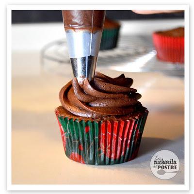 NAVIDAD 2015 (I): CUPCAKES DE CHOCOLATE ESPECIADO / CHRISTMAS 2015 (I): SPICY CHOCOLATE CUPCAKES NAVIDAD 2015 (I): CUPCAKES DE CHOCOLATE ESPECIADO / CHRISTMAS 2015 (I): SPICY CHOCOLATE CUPCAKES