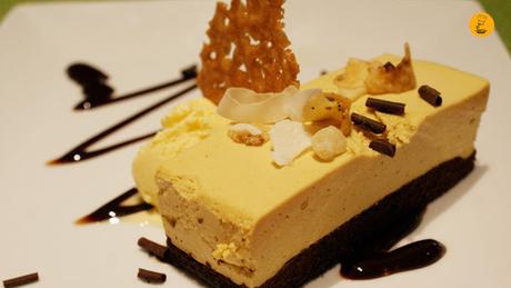 Tarta de lúcuma (7,50€) Tarta de lúcuma (7,50€) en Pisco 41º Madrid