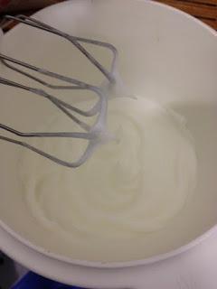 CHEESECAKE CON M&M´s CHEESECAKE CON M&M´s