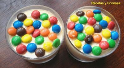 CHEESECAKE CON M&M´s CHEESECAKE CON M&M´s