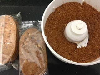 CHEESECAKE CON M&M´s CHEESECAKE CON M&M´s