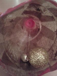 Interior campana con bola de porex y cascabel campana decorativa navidad