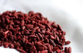 La levadura roja de arroz reduce el colesterol y los triglicéridos