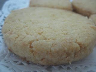 SURTIDO DULCES NAVIDEÑOS (Mantecados y polvorones) SURTIDO DULCES NAVIDEÑOS (Mantecados y polvorones)