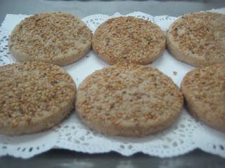 SURTIDO DULCES NAVIDEÑOS (Mantecados y polvorones) SURTIDO DULCES NAVIDEÑOS (Mantecados y polvorones)