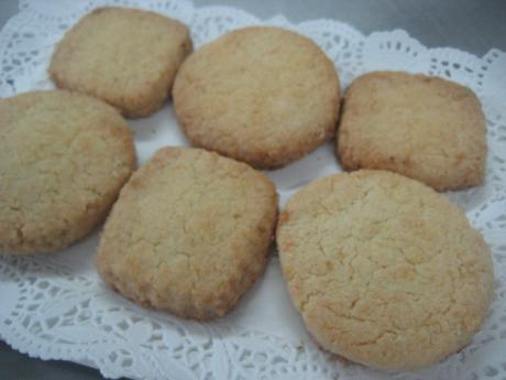 SURTIDO DULCES NAVIDEÑOS (Mantecados y polvorones) SURTIDO DULCES NAVIDEÑOS (Mantecados y polvorones)