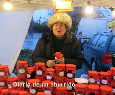 Bruselas: El mercado de la Plaza Meudon y un cementerio convertido en parque infantil Bruselas: El mercado de la Plaza Meudon y un cementerio convertido en parque infantil