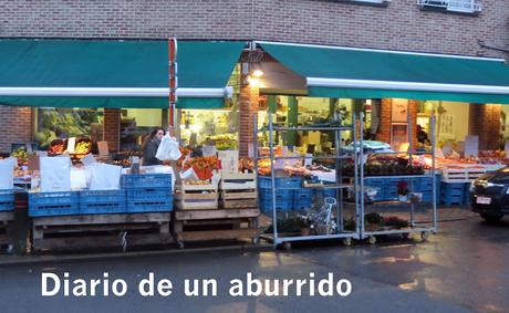 Bruselas: El mercado de la Plaza Meudon y un cementerio convertido en parque infantil Bruselas: El mercado de la Plaza Meudon y un cementerio convertido en parque infantil