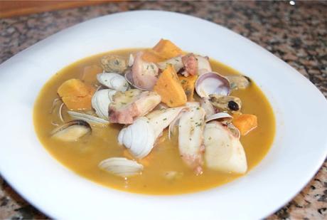 Sopa de frutos del mar