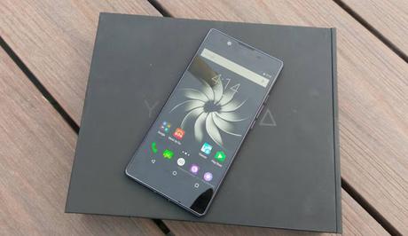 Ya es oficial el Yu Yutopia, súper-teléfono hindú con Cyanogen Ya es oficial el Yu Yutopia, súper-teléfono hindú con Cyanogen
