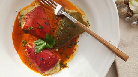 Los pimientos del piquillo rellenos de bacalao que toda navidad necesita Los pimientos del piquillo rellenos de bacalao que toda navidad necesita