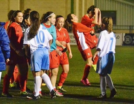 Femenino de Selecciones Autonómicas Sub/16-18: Crónicas de los partidos Navarra-Galicia, fotos y todos los resultados