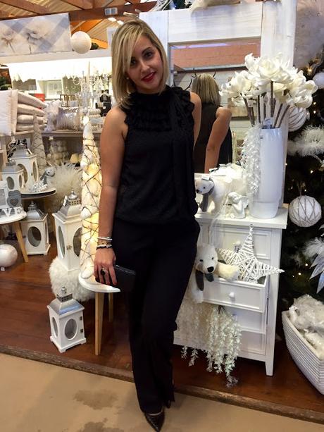 Christmas Outfit: Black & Animal Print Christmas Outfit: Black & Animal Print