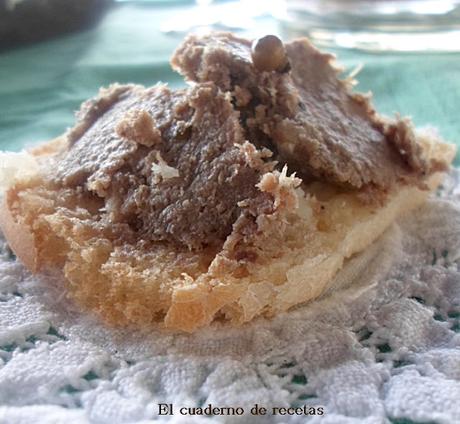 Paté de Pollo al Moscatel Paté de Pollo al Moscatel