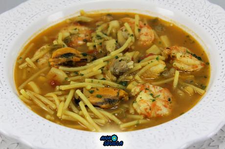 Fideos de Navidad olla GM