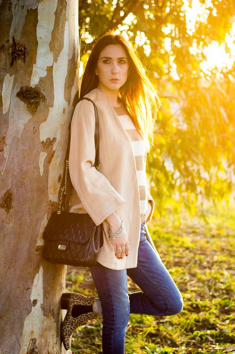 Everything Is Possible stripes pull