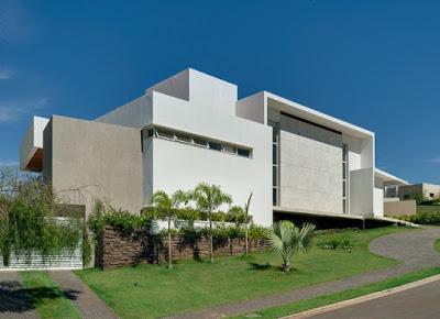 Casa Minimalista en Goiania