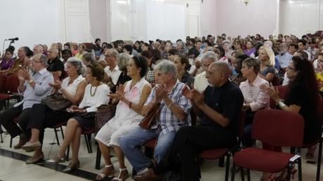 CLAUSTRO GENERAL EN LA UNIVERSIDAD DE LAS ARTES CLAUSTRO GENERAL EN LA UNIVERSIDAD DE LAS ARTES