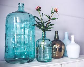 Elementos decorativos en azul, blanco y dorado Elementos decorativos en azul, blanco y dorado