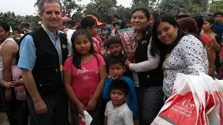 EL ENCUENTRO NAVIDEÑO CON 500 NIÑOS DE PUNCHAUCA EL ENCUENTRO NAVIDEÑO CON 500 NIÑOS DE PUNCHAUCA