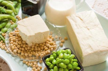 Los investigadores advierten de los peligros de la leche de soya y otros alimentos a base de soja Los investigadores advierten de los peligros de la leche de soya y otros alimentos a base de soja