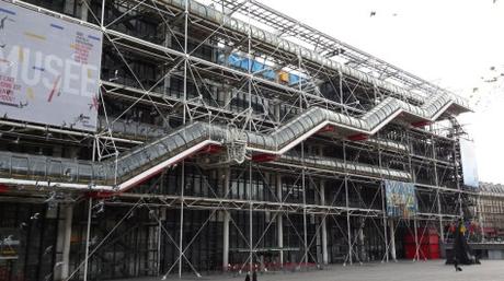 Sábado en París: Les Halles, Isla de Notre Dame, Saint Germain de Pres, Montmartre pompidu2