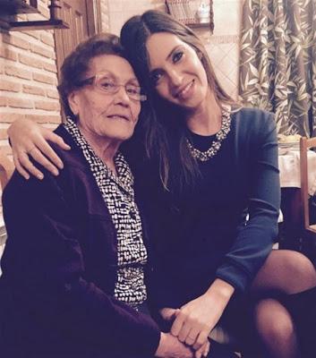 Sara Carbonero muy cerca de su abuela en Navidad