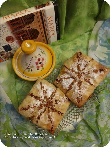 MINI PASTILLA AU POULET (CUISINE MAROCAINE)/ MINI CHICKEN PASTILLA (MOROCCAN CUISINE) / MINI PASTILLA CON POLLO (COCINA MARROQUI) MINI PASTILLA AU POULET (CUISINE MAROCAINE)/ MINI CHICKEN PASTILLA (MOROCCAN CUISINE) / MINI PASTILLA CON POLLO (COCINA MARROQUI)