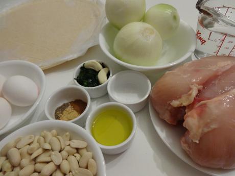 MINI PASTILLA AU POULET (CUISINE MAROCAINE)/ MINI CHICKEN PASTILLA (MOROCCAN CUISINE) / MINI PASTILLA CON POLLO (COCINA MARROQUI) image