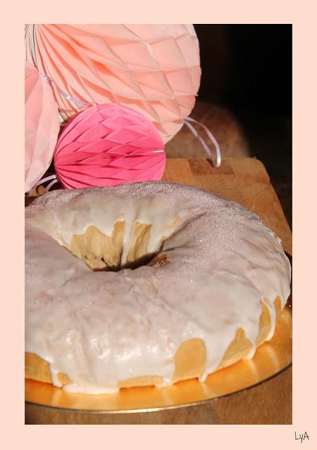 Roscón de champán y fresas... para Bake the World Roscón de champán y fresas... para Bake the World