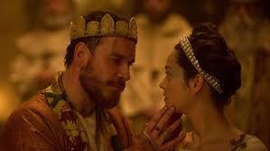 Crítica de “Macbeth” (2015) Manu Zapata_El cine (de estreno) fácil de leer_vivazapata.net_MACBETH_Michael Fassbender rey y Marion Cotillard