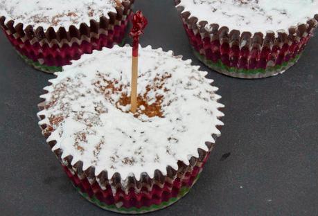 Cupcakes de cava y limón rellenos de lemon curd y nocilla para celebrar el año nuevo