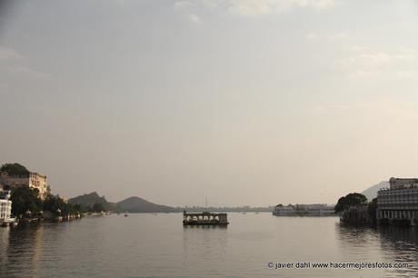 UDAIPUR, CIUDAD DE LOS LAGOS.