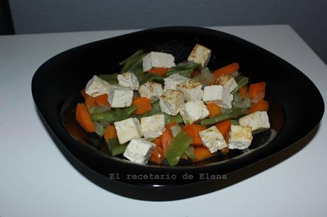 Tofu con verduras