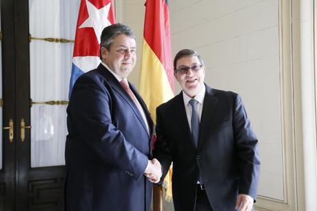 Alemania pide menos burocracia y más fiabilidad para hacer negocios con Cuba CYI8n--UsAAWmwo