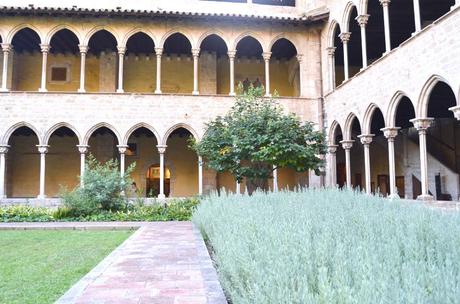 Los 20 mejores lugares para disfrutar de Barcelona en familia monestir pedralbes barcelona